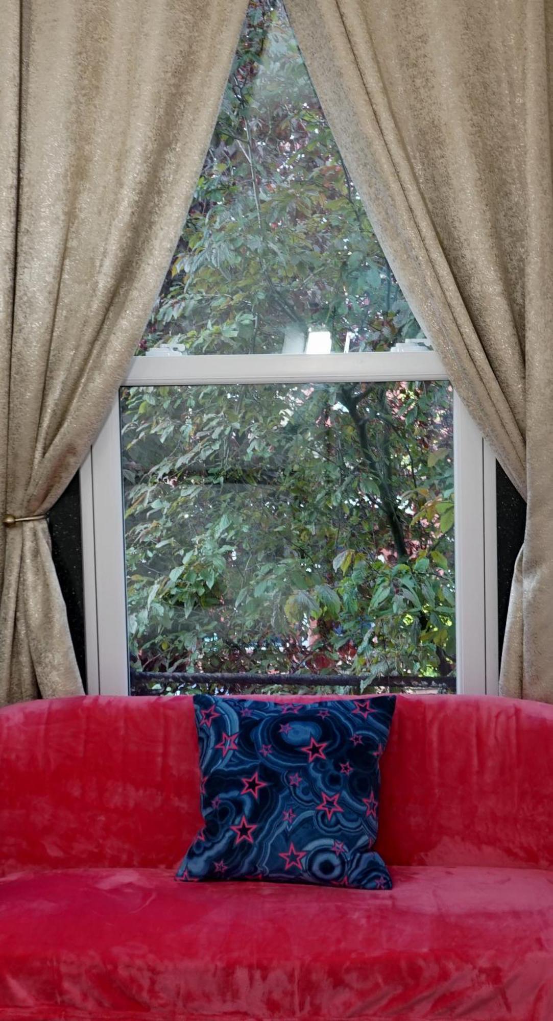 Luxury London House Sleeps 13, 2 Minutes To Metro Villa ภายนอก รูปภาพ